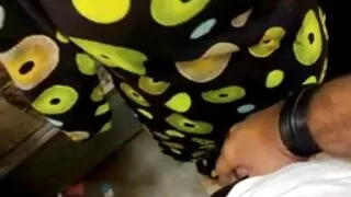 एबोनी अंकित लागि सेक्स द्वारा एक जवान एशियाली महिला र बिल्ली मा गडबड
