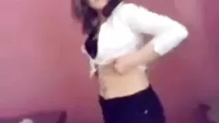 वेश्या संग ग्राहकहरु र हुन्छ डबल प्रवेश