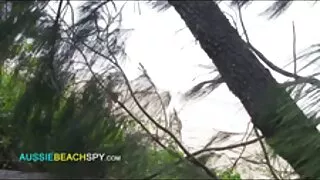 परिपक्व गडबड एक कालो मानिस देखि आफ्नो काम मा दिन बन्द